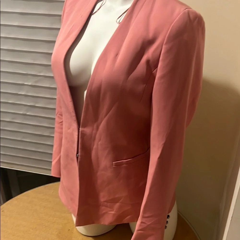 N/A this elegant